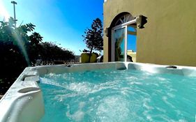 Amazing View El Medano Villa In With Jacuzzi